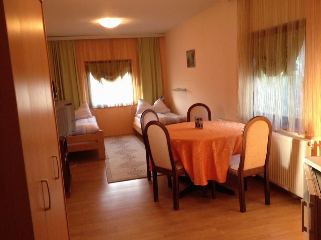 Guest House Rose Smederevska Palanka 外观 照片