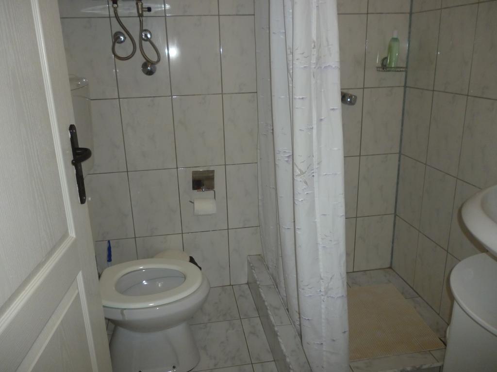 Guest House Rose Smederevska Palanka 外观 照片