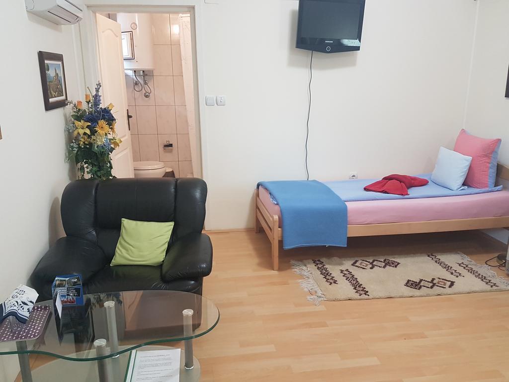 Guest House Rose Smederevska Palanka 外观 照片
